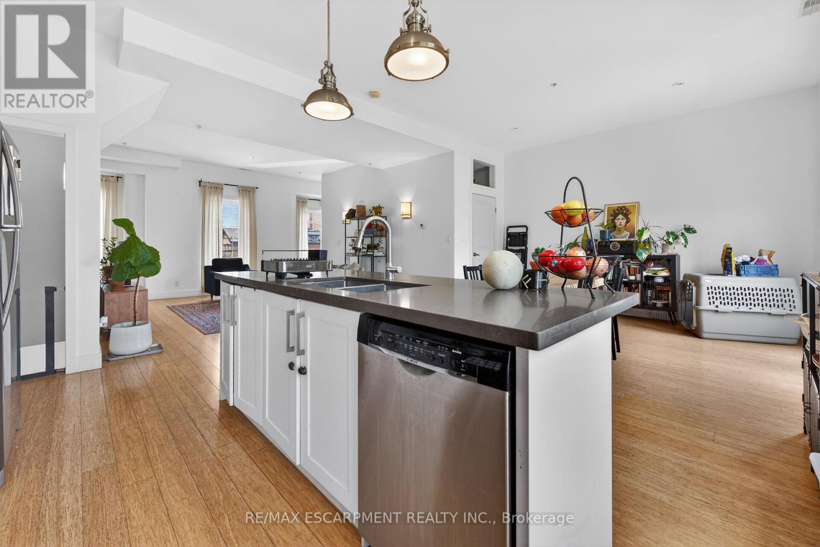 167 WALNUT STREET S - 33