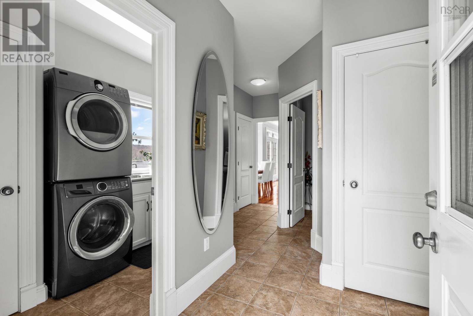 Property 21 of 46 of 981 Shore Drive