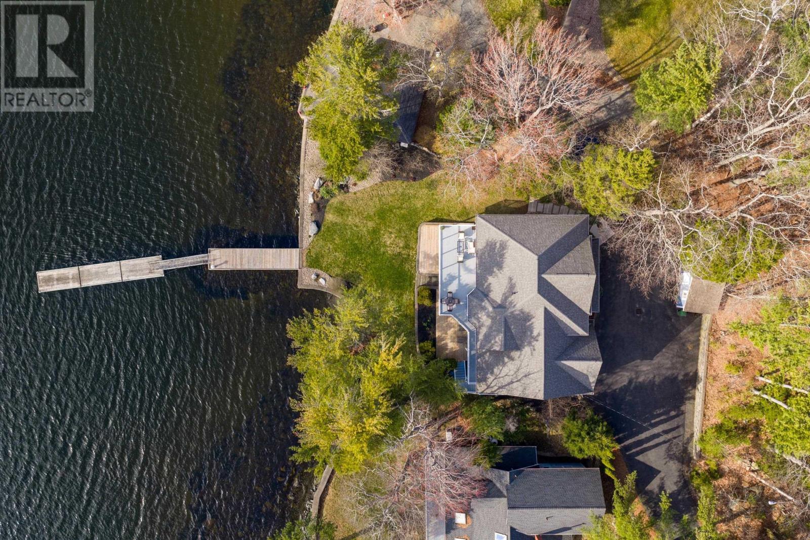 Property 44 of 46 of 981 Shore Drive
