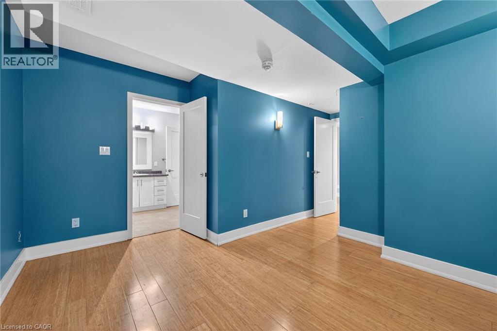 167 WALNUT Street S - 20