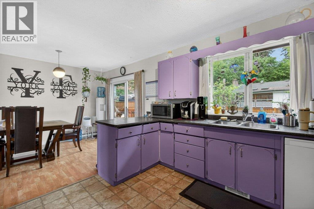 380 6 Avenue SE - 19
