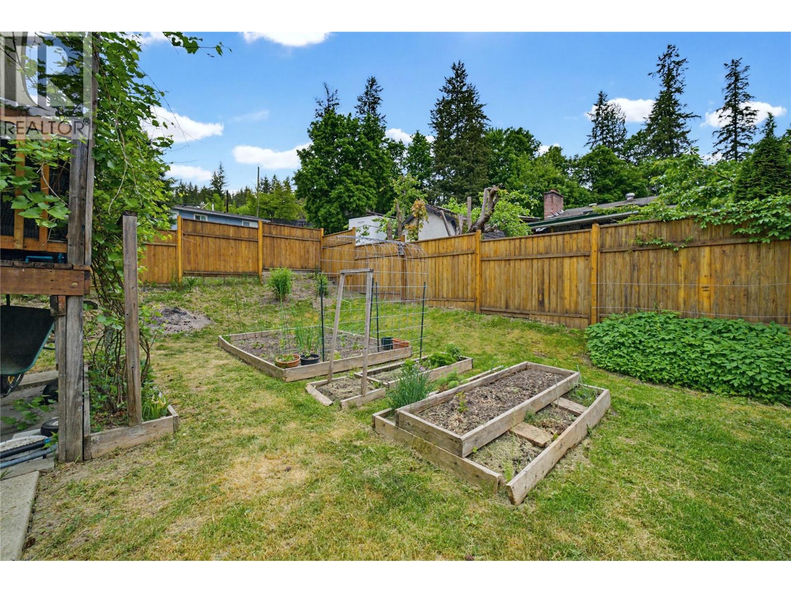 380 6 Avenue SE - 47