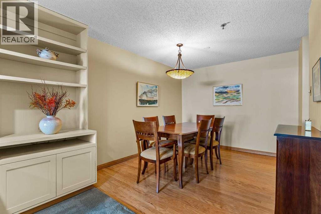 #122 723 57 Avenue SW - 11