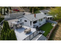 12595 Taylor Place, Summerland