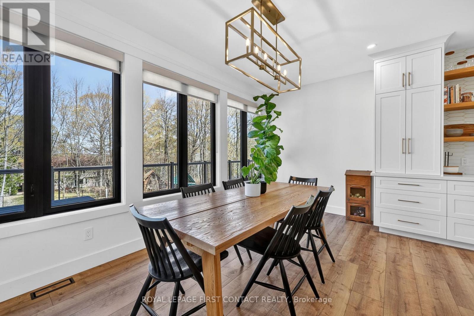 144 ARLYNN CRESCENT - 13