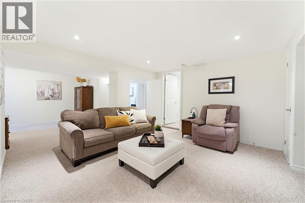 217 UPPER PARADISE Road, Hamilton, Ontario, L9C5C1 — Photo 42