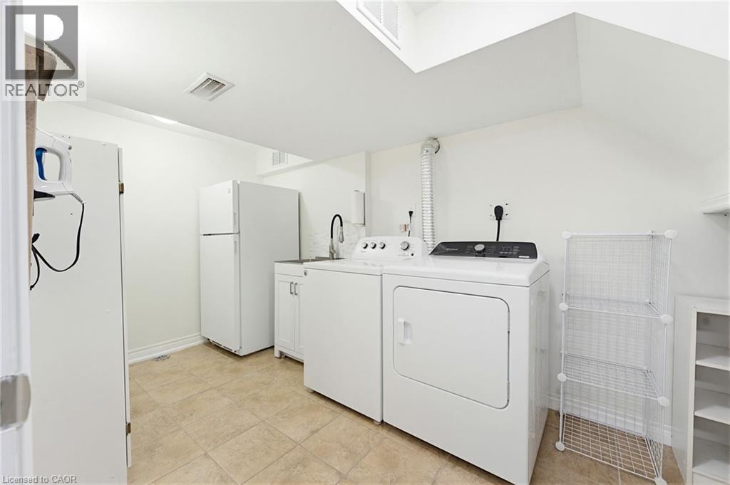 217 UPPER PARADISE Road, Hamilton, Ontario, L9C5C1 — Photo 41