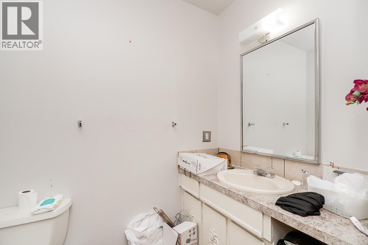 5391 NORFOLK STREET — photo 2