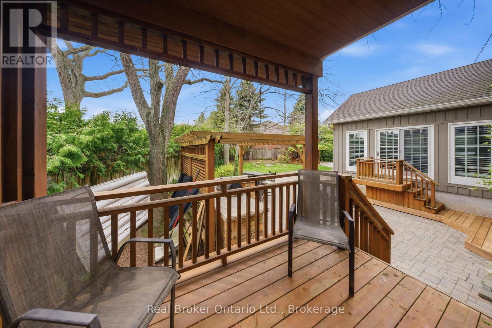 383 NORTH SHORE BOULEVARD W - 33