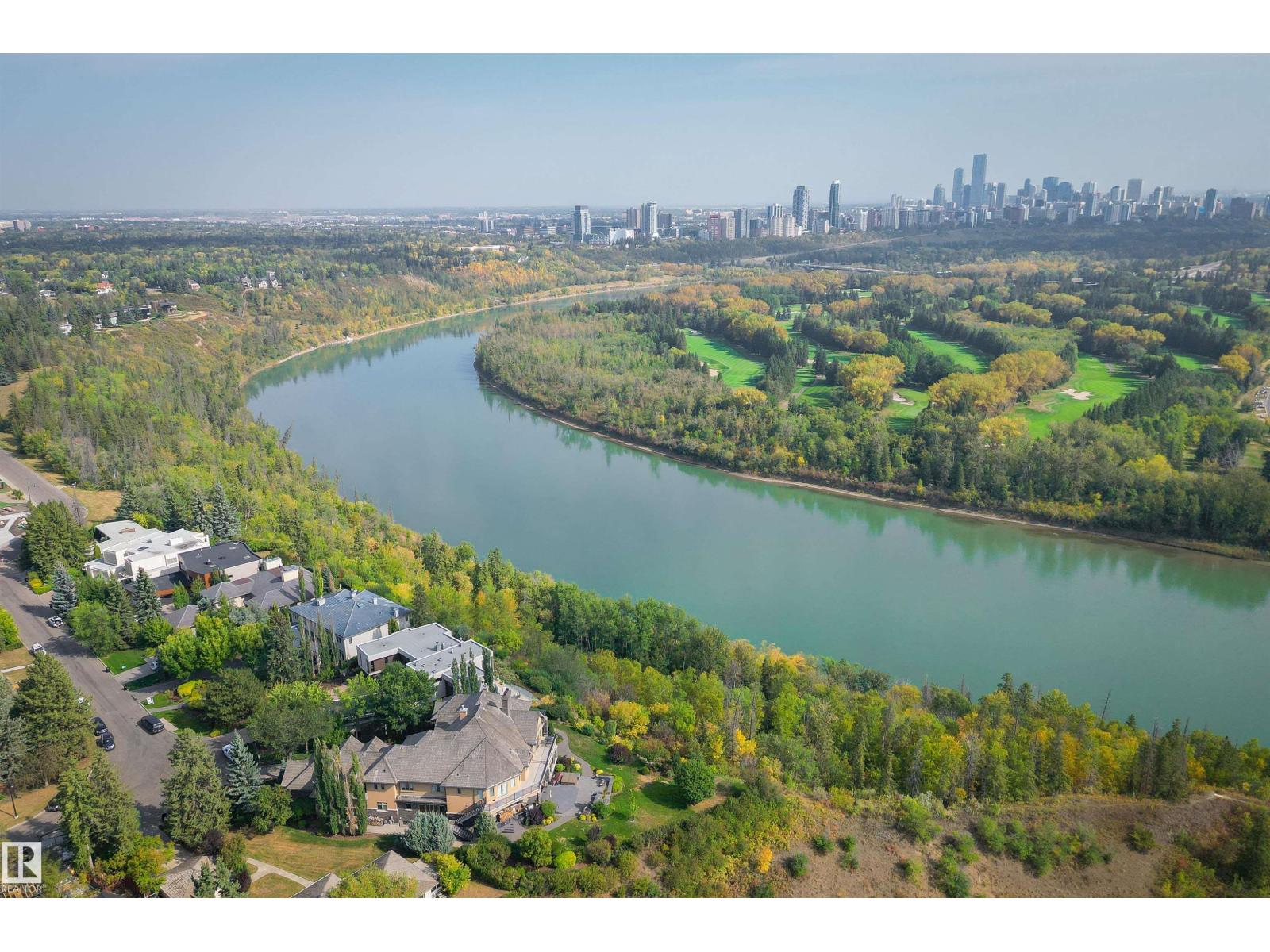 28 RIVERSIDE CR NW, Edmonton