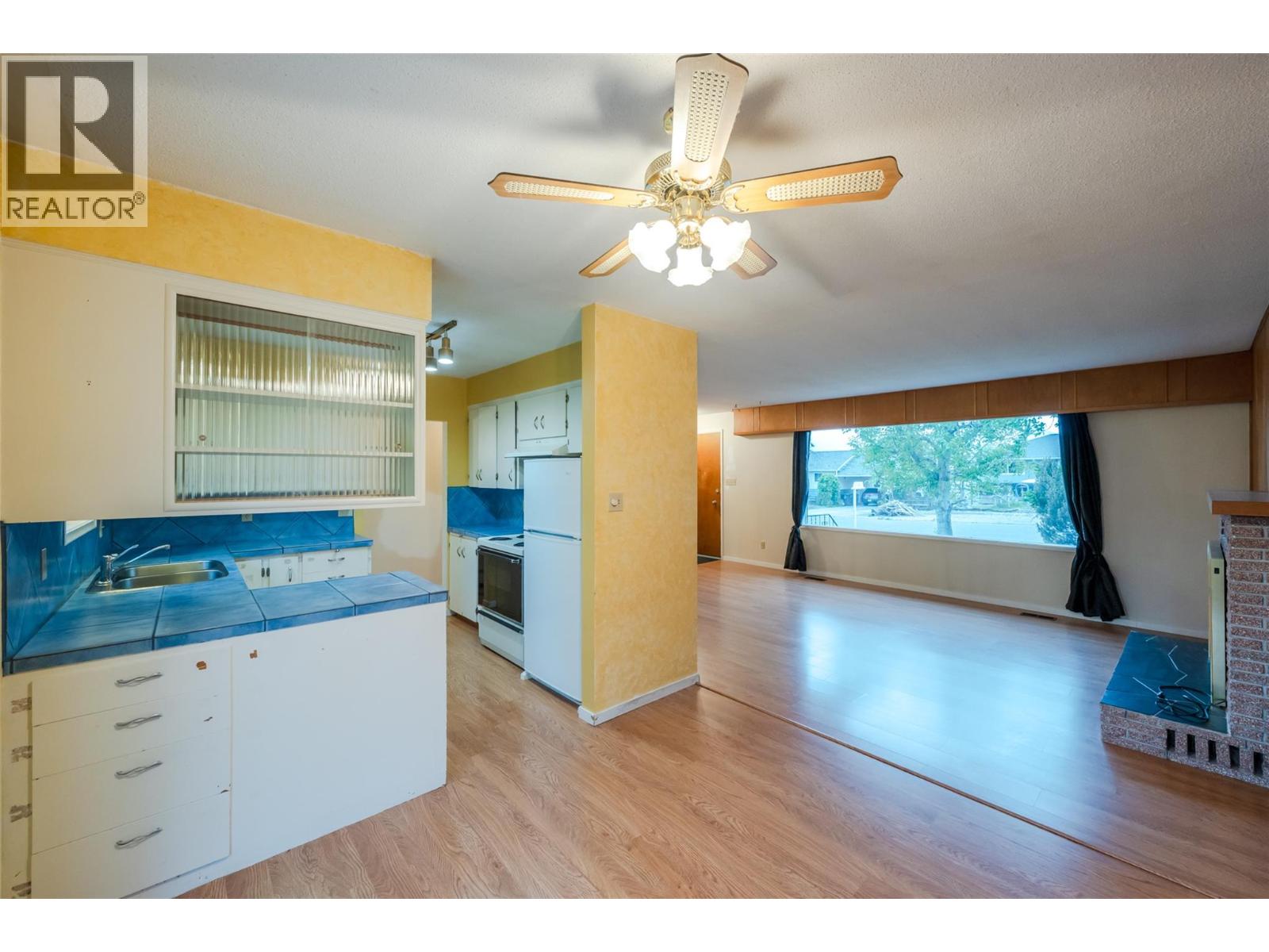 132 Secrest Place, Penticton