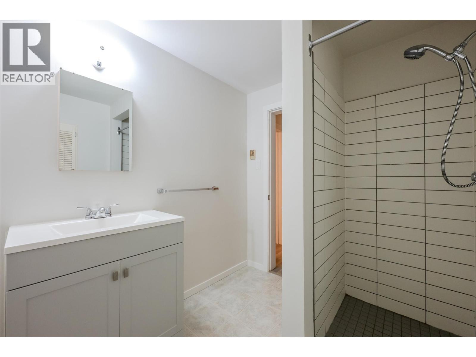 132 Secrest Place, Penticton
