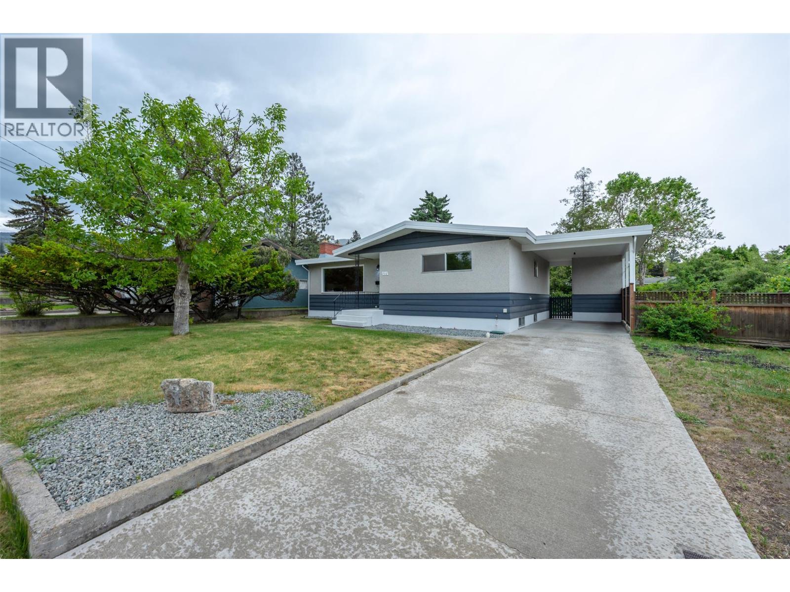 132 Secrest Place, Penticton