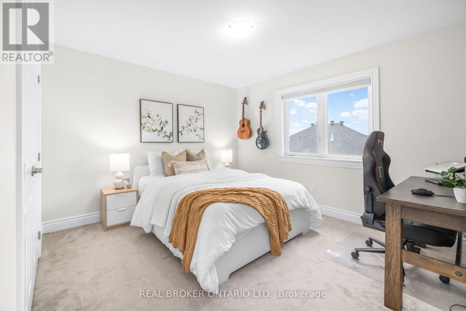 14 PEEVER PLACE - 33