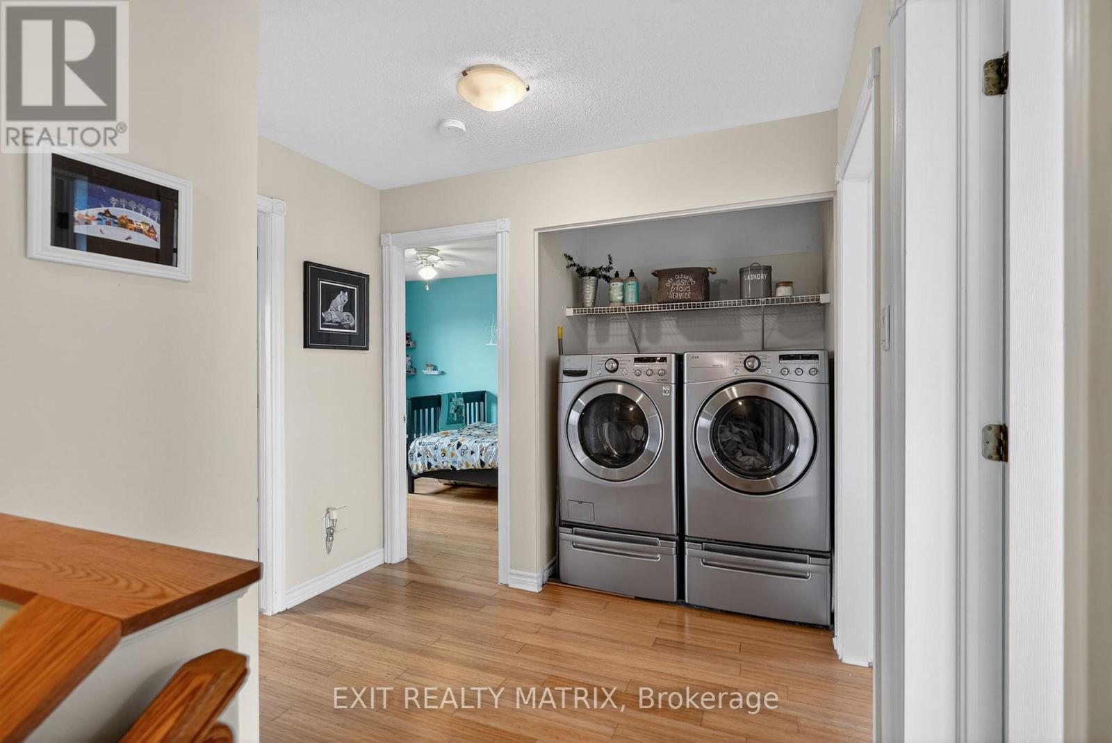292 STIVER STREET - 16