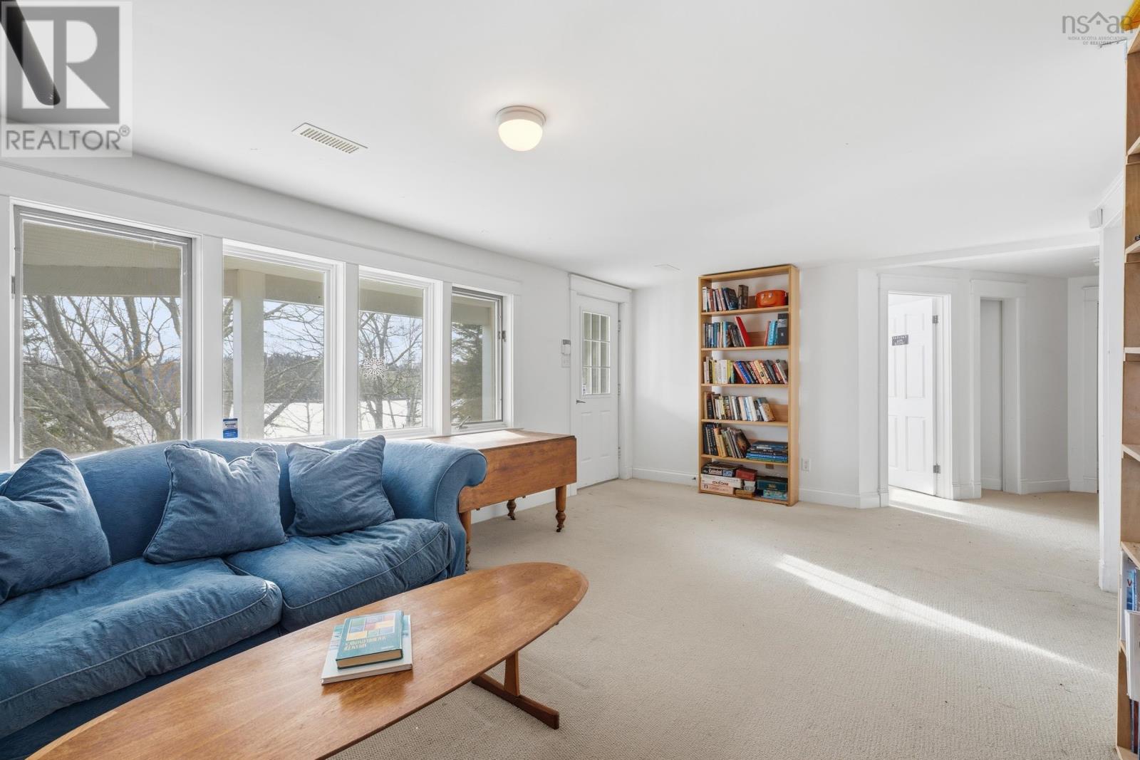 Property 20 of 49 of 152 Half Moon Cove Road