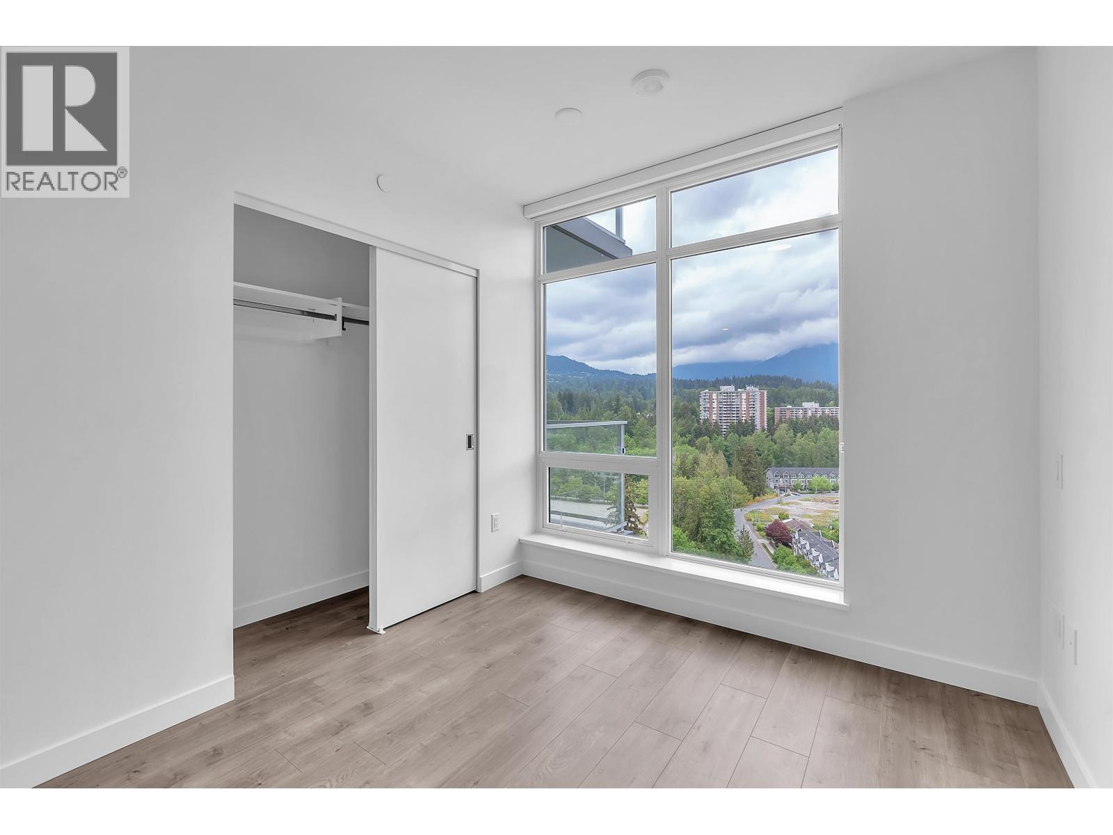 1708 200 KLAHANIE COURT, West Vancouver