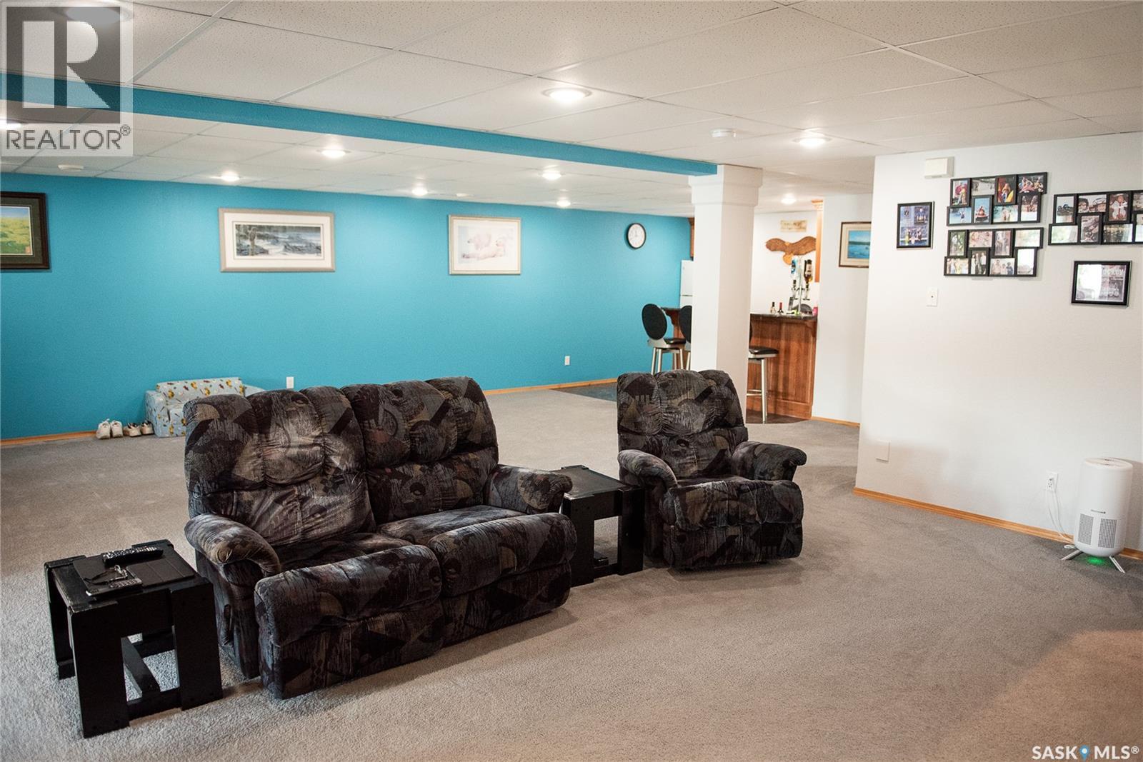 53 Lakeside DRIVE - 37