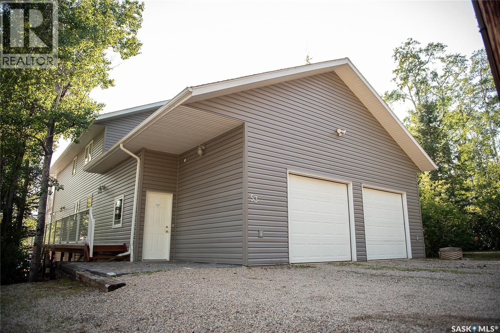 53 Lakeside DRIVE - 46
