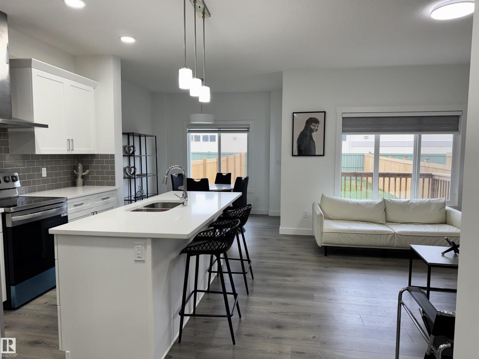 3631 213 ST NW - 8