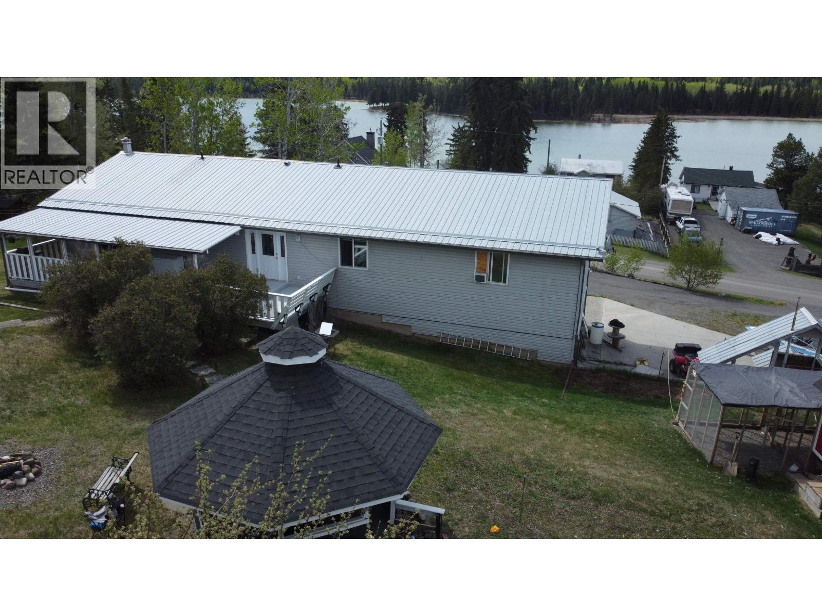 3451 DUNSMUIR ROAD - 2