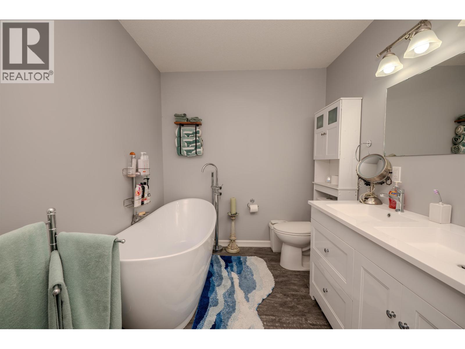 3451 DUNSMUIR ROAD - 22