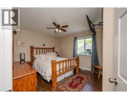 3451 Dunsmuir Road, Lac La Hache, BC V0K1T1 Photo 14