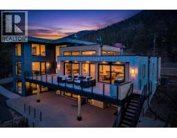 8799 Grainger Road, Canal Flats, BC V0B1B0 Photo 54