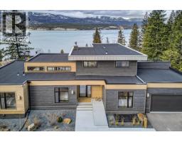 8799 Grainger Road, Canal Flats, BC V0B1B0 Photo 55