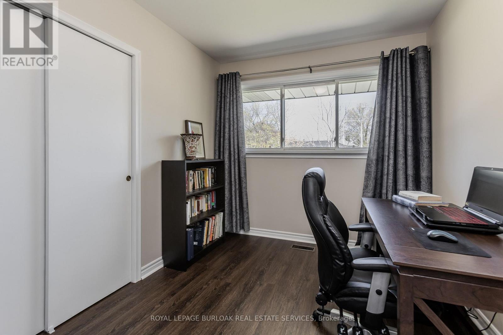 2 GLENBARR ROAD - 19