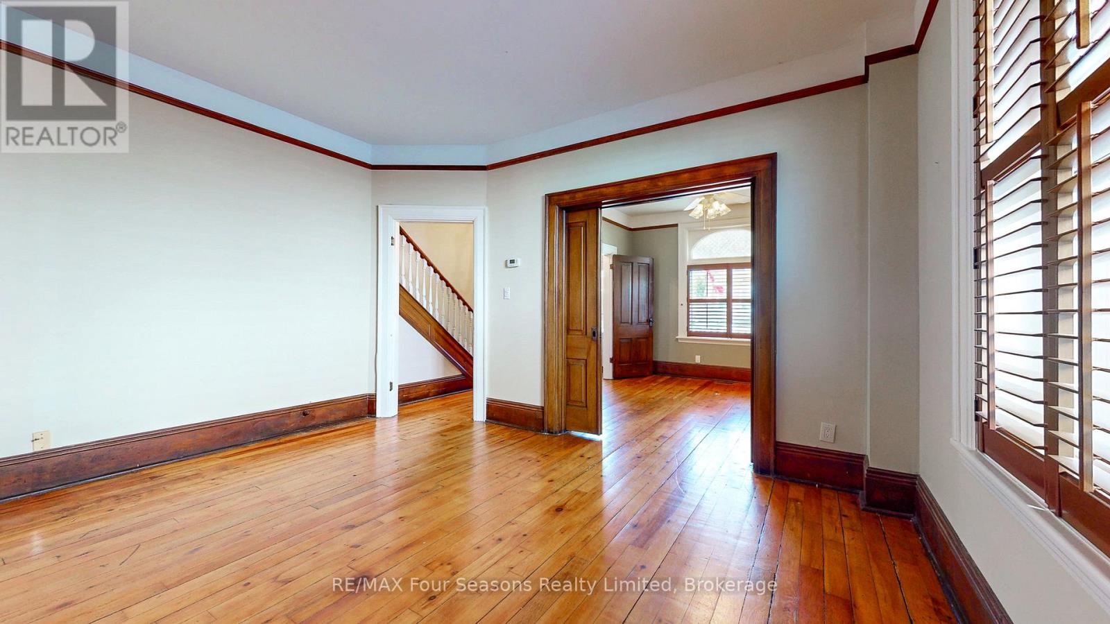 77 FOURTH STREET W - 8