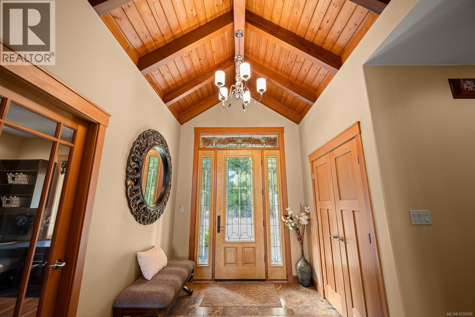 2480 England Rd, Courtenay