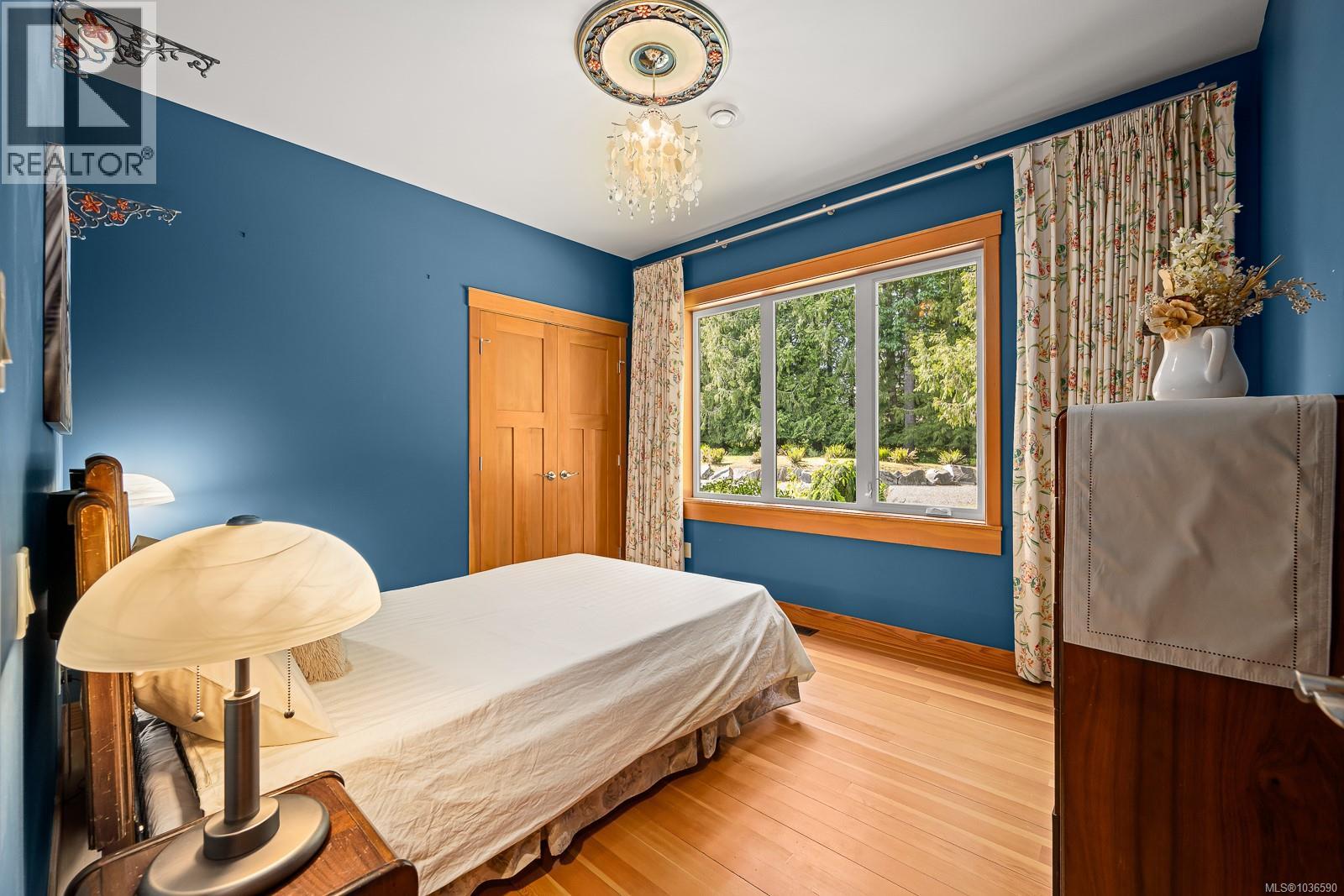 2480 England Rd, Courtenay