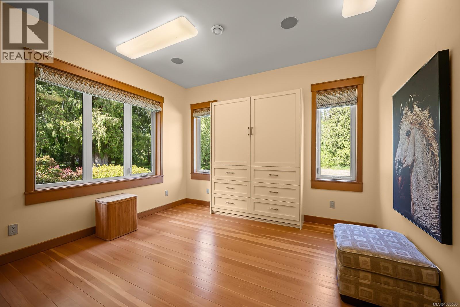 2480 England Rd, Courtenay