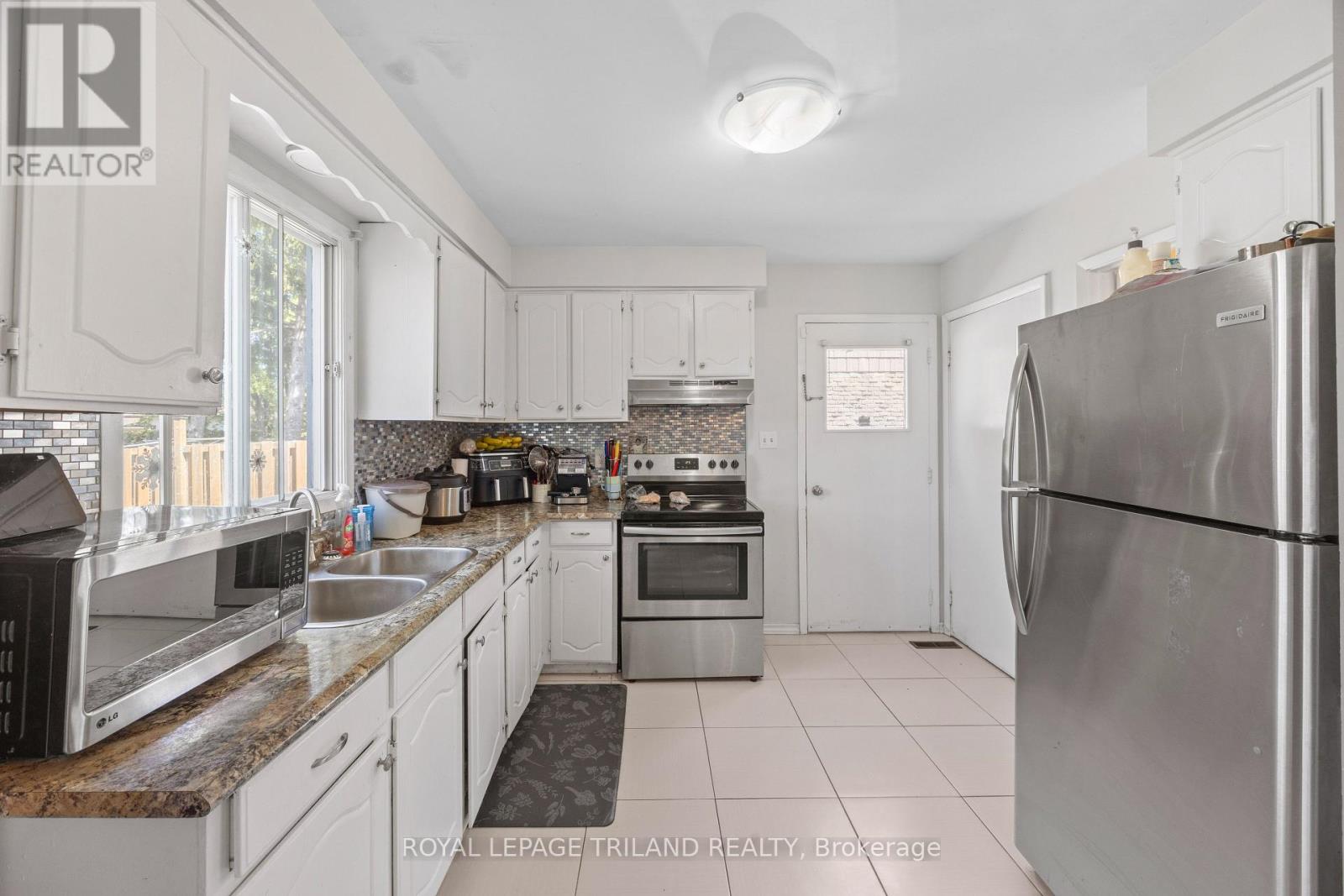 1769 ALDERSBROOK ROAD - 15