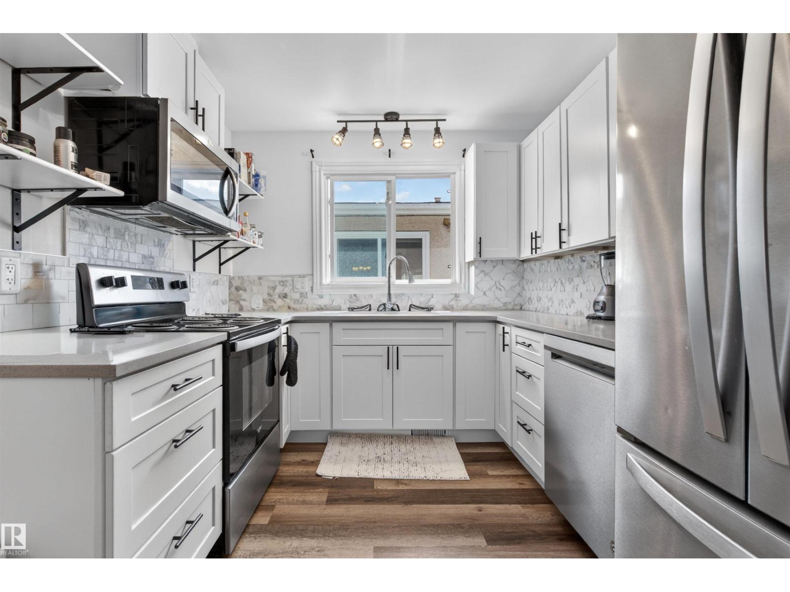 12028-30 88 ST NW - 5