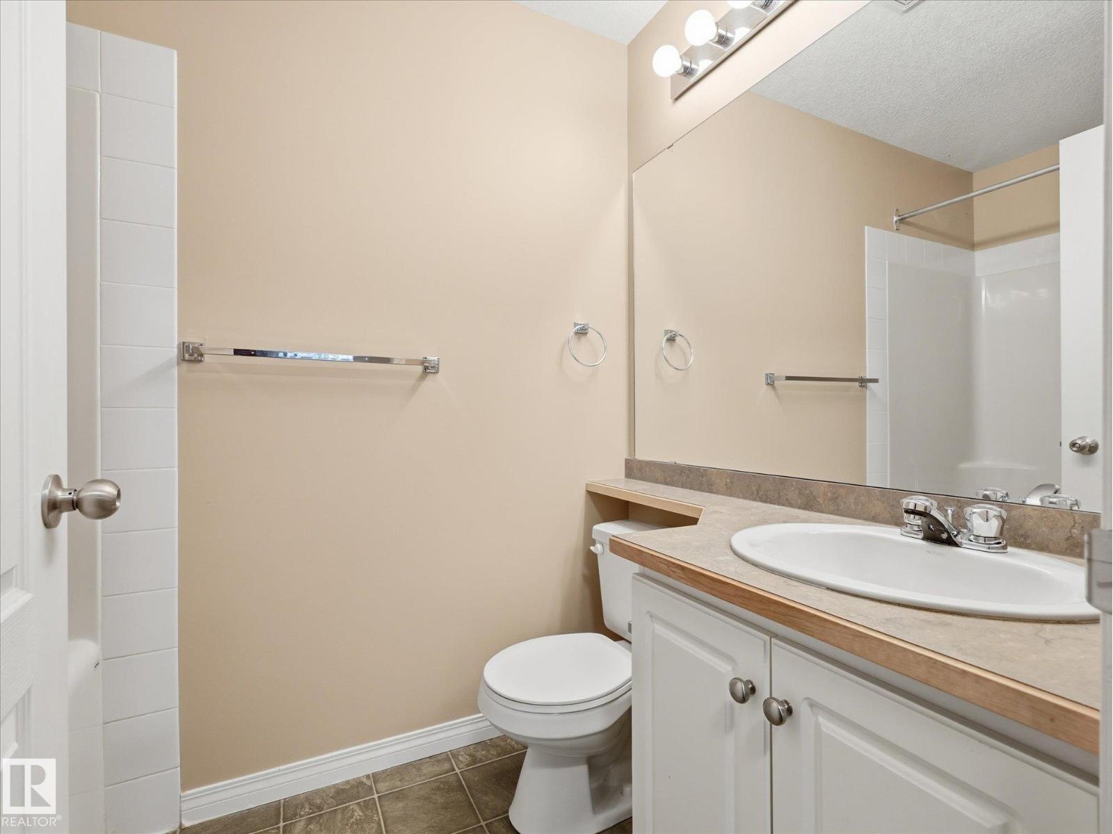 #217 12550 140 AV NW - 16