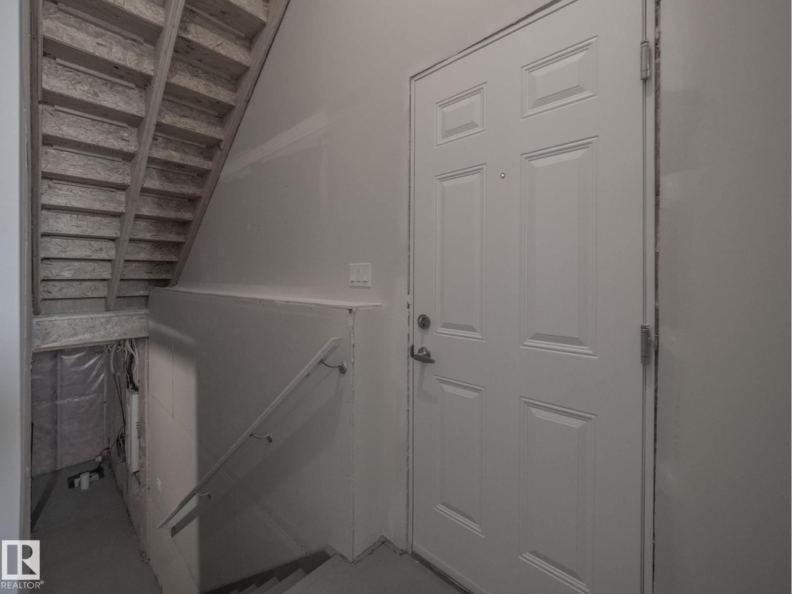 17338 6 A ST NE NE - 34