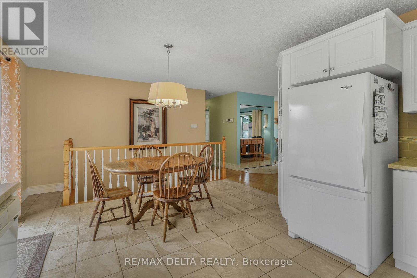 2807 LEONARD STREET - 13