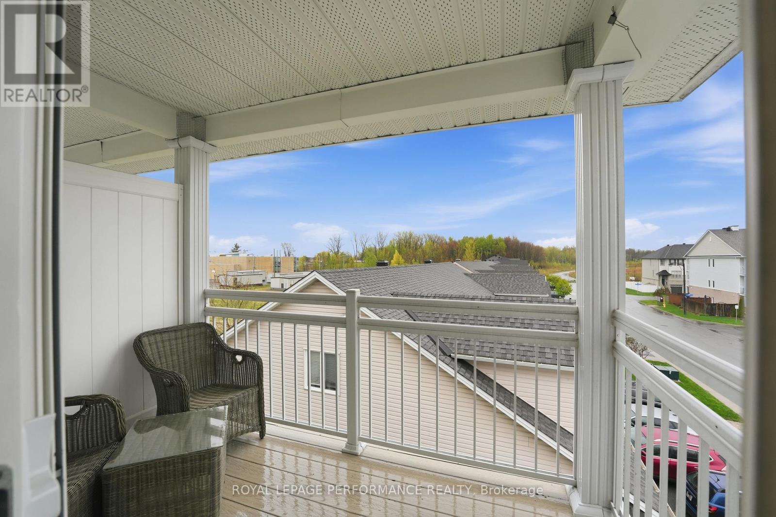 302 GALSTON PRIVATE - 33