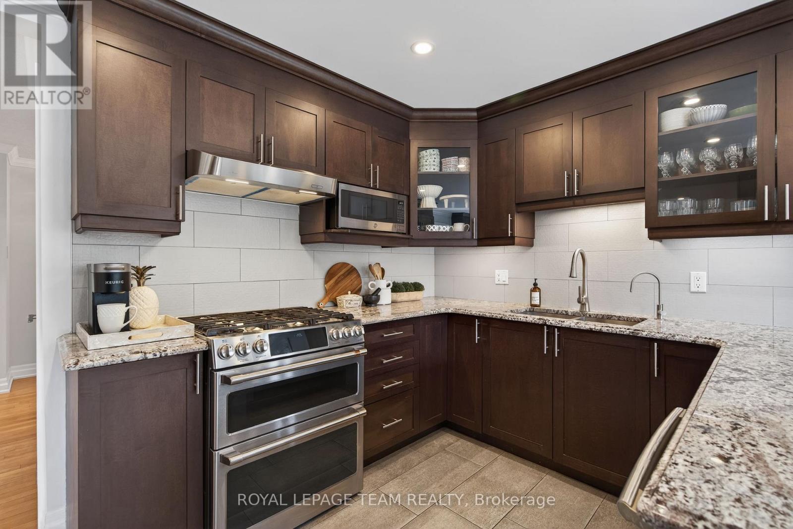1108 CINDY HILL CRESCENT - 13