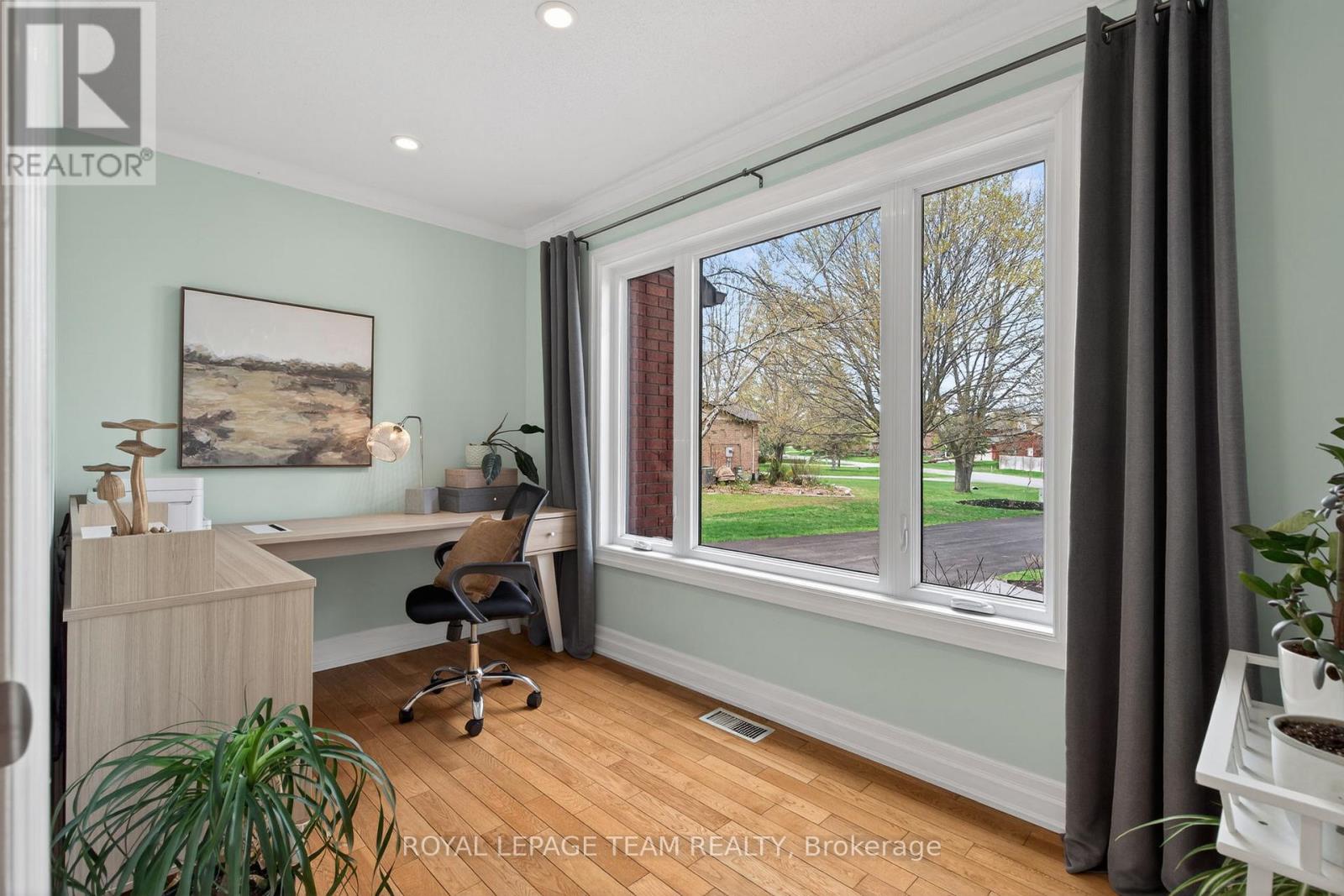 1108 CINDY HILL CRESCENT - 17