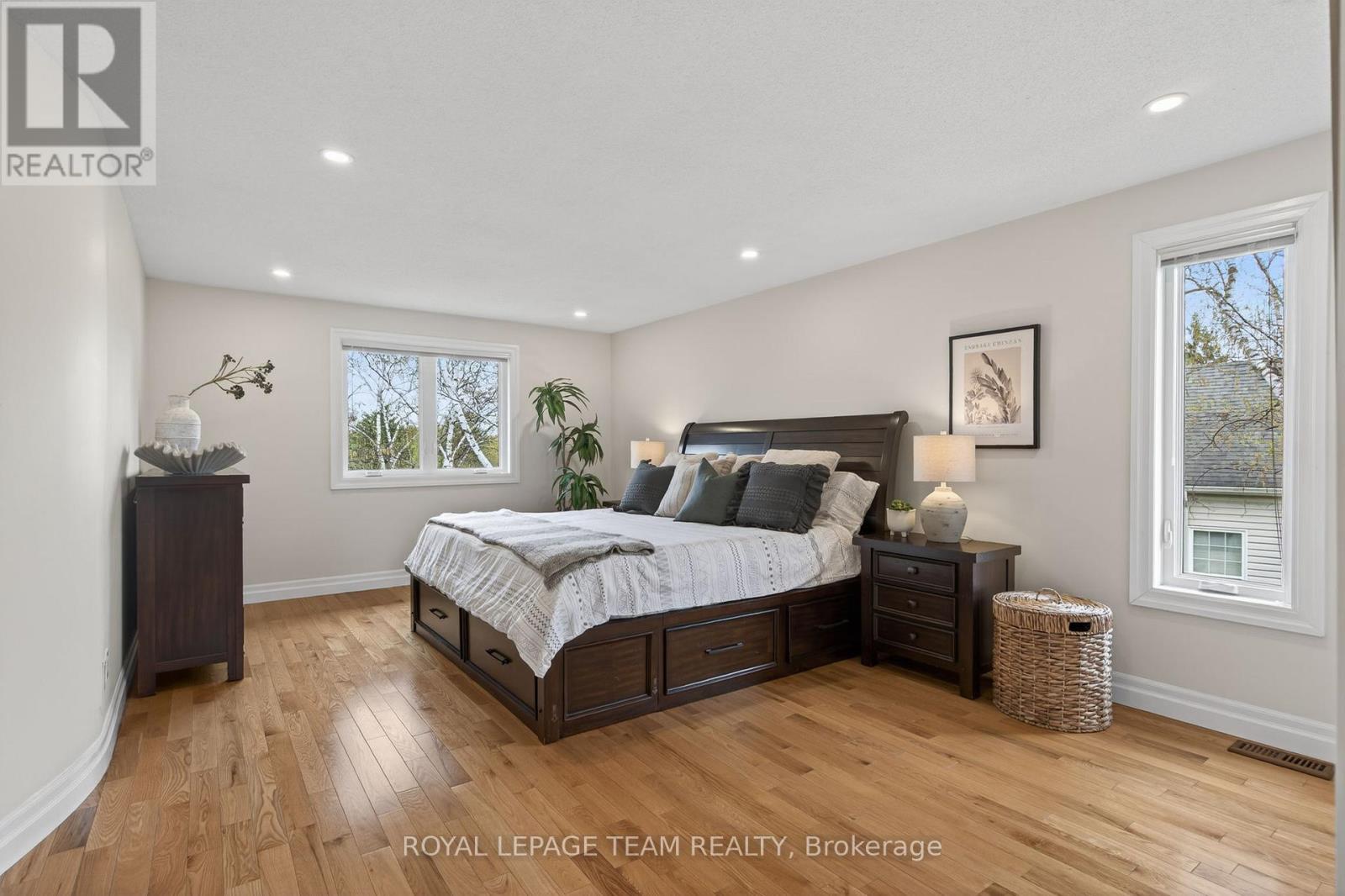 1108 CINDY HILL CRESCENT - 22