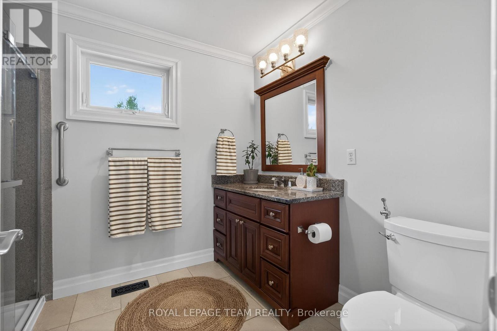 1108 CINDY HILL CRESCENT - 24