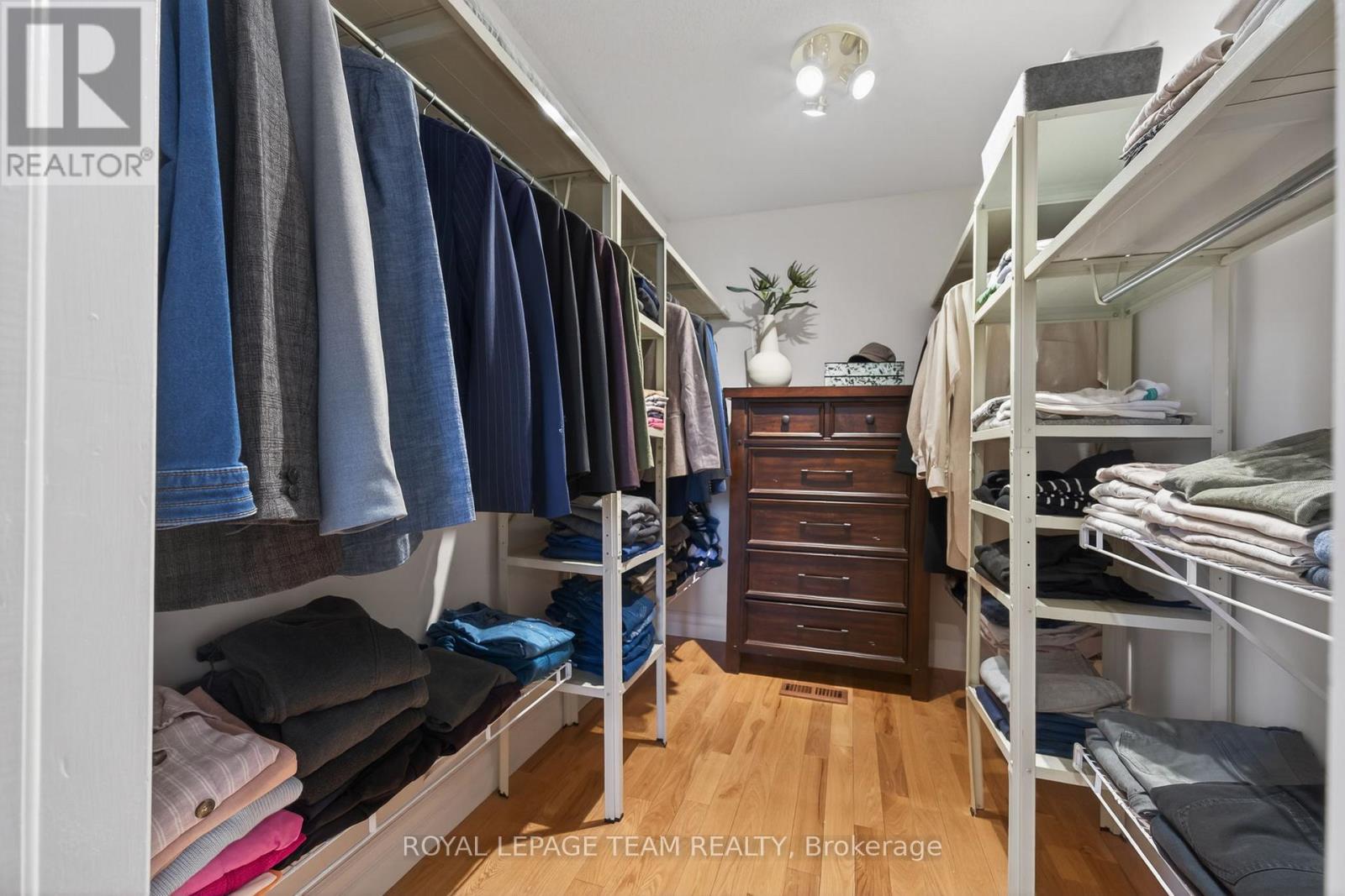 1108 CINDY HILL CRESCENT - 26