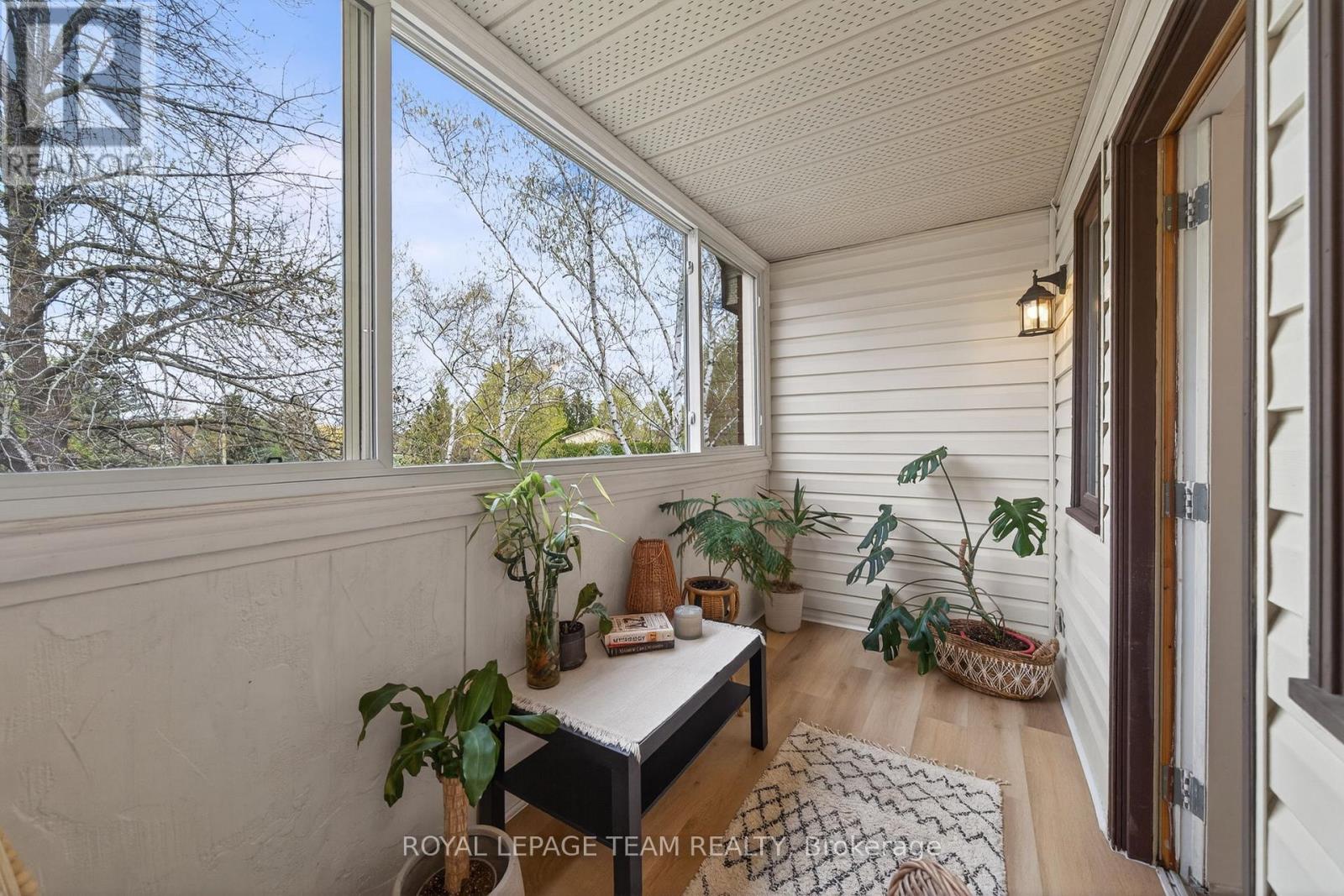1108 CINDY HILL CRESCENT - 30