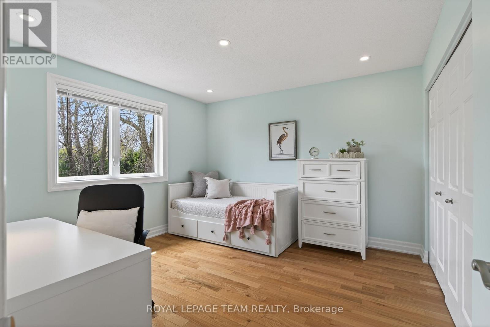 1108 CINDY HILL CRESCENT - 31