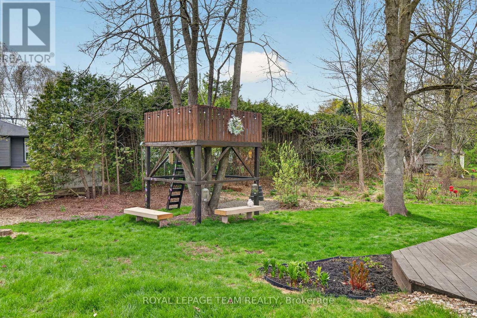 1108 CINDY HILL CRESCENT - 41