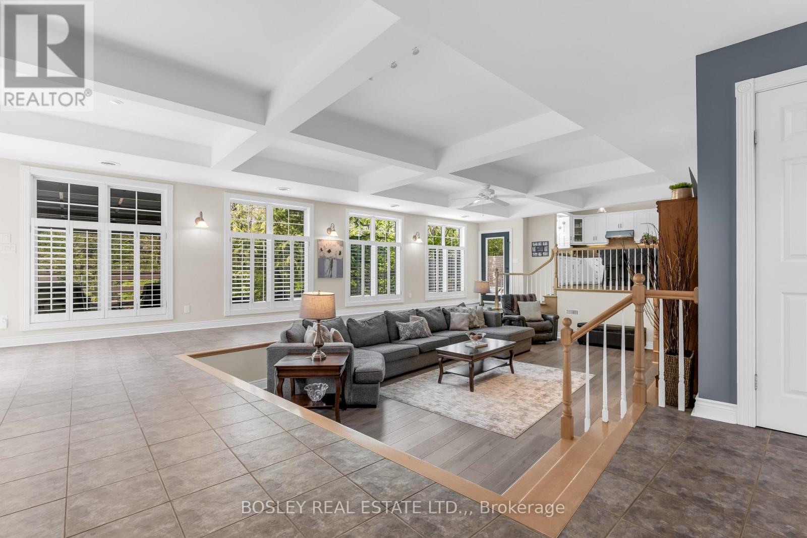 166 LAKESHORE ROAD - 25