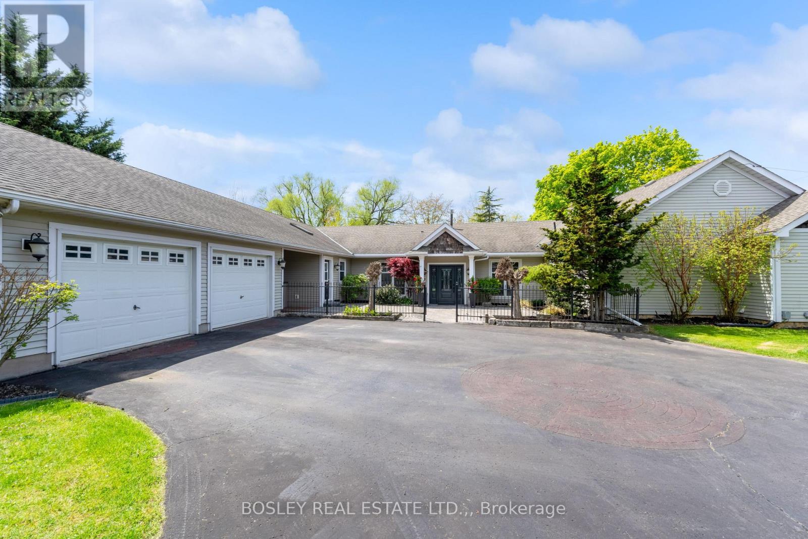 166 LAKESHORE ROAD - 4